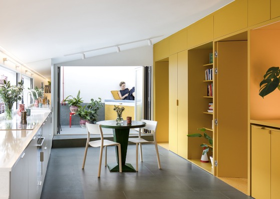 Gialla House by gon architect. Photograph by Imagen Subliminal