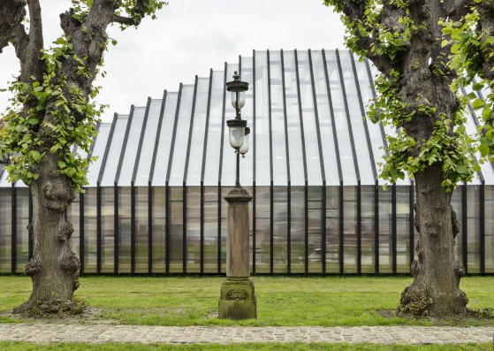 Pabellón Fritz Hansen por Henning Larsen. Fotografía de Laura Stamer