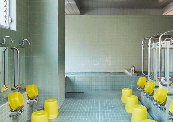 Casa de baños pública de Komaeyu por Jo Nagasaka, Schemata Architects. Fotografía por Ju Yeon Lee