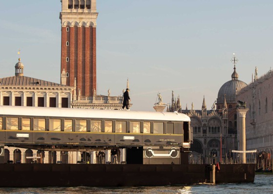 L’Observatoire by JR, a Venice Simplon-Orient-Express carriage, Venice, Italy, 2024. Photograph courtesy of JR