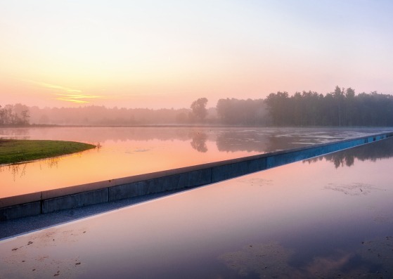 Ruta en Bokrijk por Lens°ass Architecten. Fotografía por Luc Dalemans