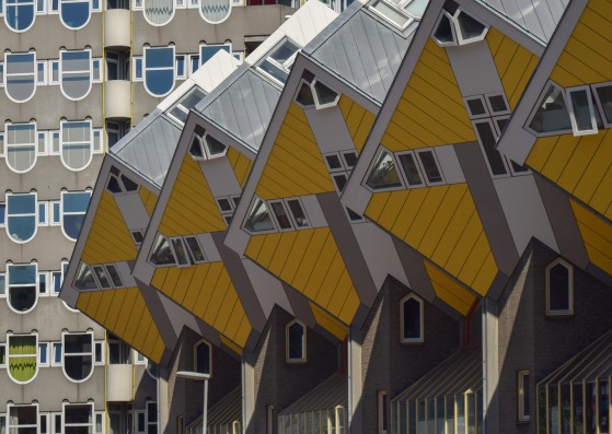 Kubuswoningen por Piet Blom. Fotografía por Ramiro Isaurralde