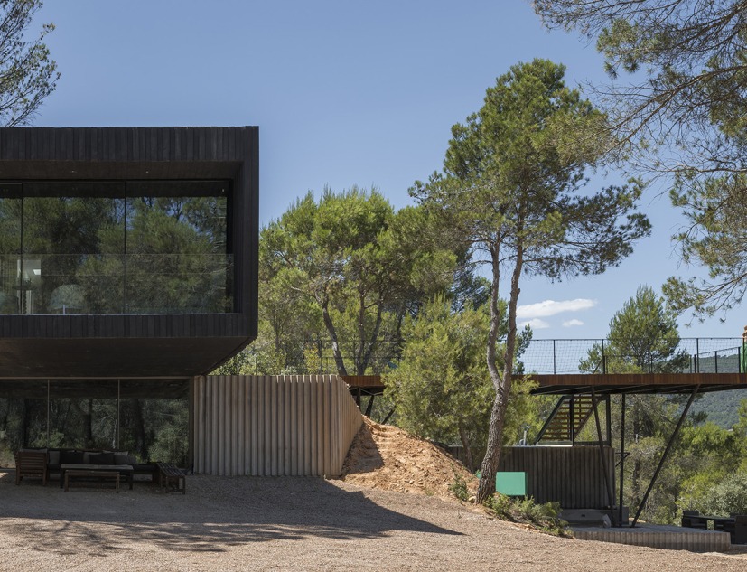 Pier House by Ignacio Borrego. Photograph by Imagen Subliminal