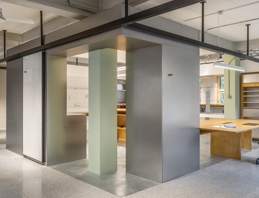 Espacio de oficinas de salud y belleza por Shang Interior Architects. Fotografía por Hu Yanyun, Yu Shuyang.