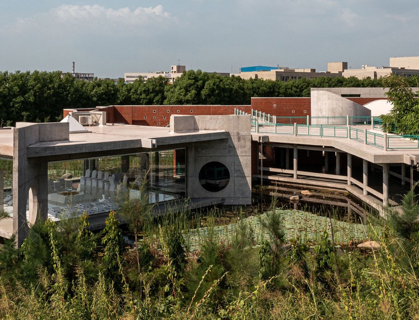 SAIL Centre by Studio Naqshbandi. Photograph by Tarun Hirapara, Ishita Sitwala, Mona Doctor-Pingel, Mihir R. Desai