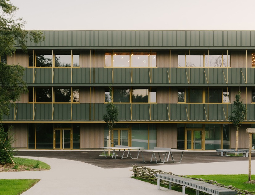 Restructuring of the Maryse Bastié High School by Tectoniques. Photograph by Maxime Verret