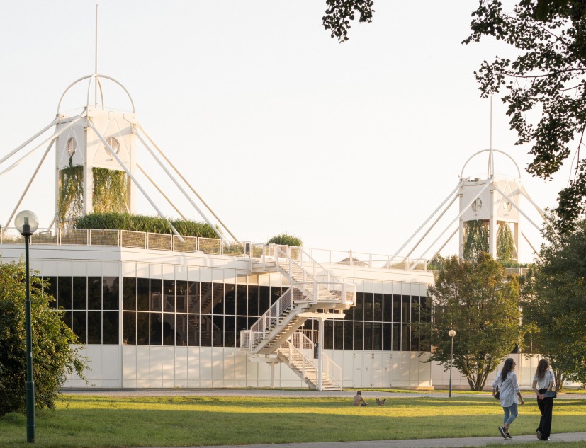 Reconstrucción de los pabellones Křižík. Fotografía por Alex Shoots Buildings