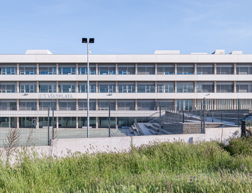 IES Vía de la Plata by VZ Arquitectos. Photograph by Gabriel Gallegos Alonso