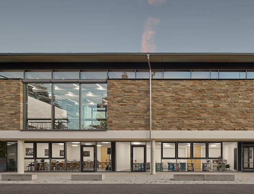New cafeteria building in Neuenstein by Steinbach Schimmel Architekten. Photograph by Zooey Braun