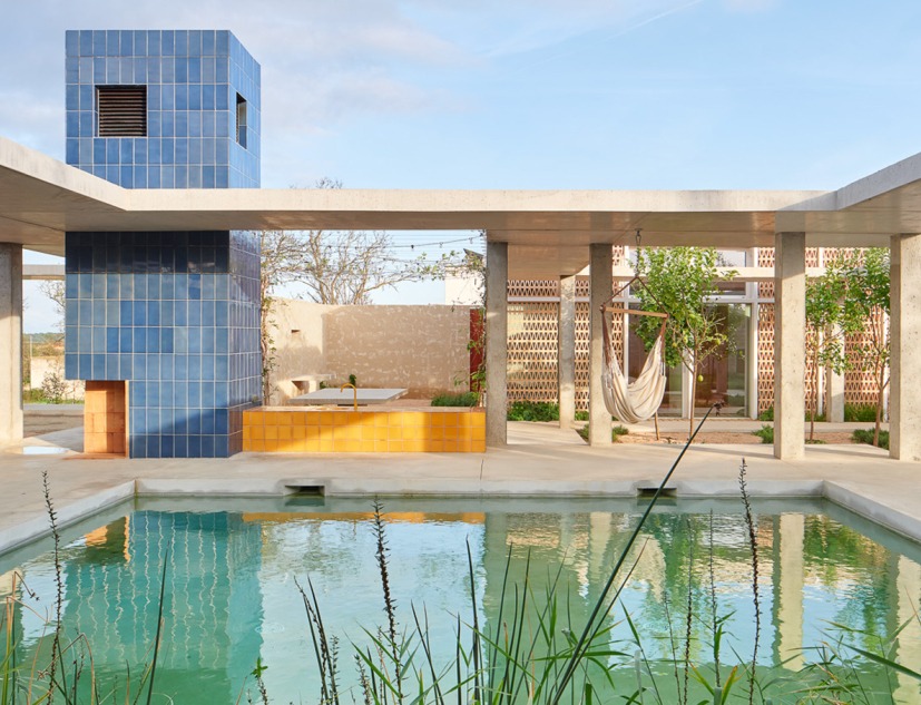 Casa Tres Patis by Twobo Arquitectura. Photograph by José Hevia