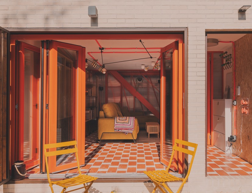 «Casa Feliz» por Conjuntos Empáticos. Fotografía por Estudio Balloon (Javier de Paz)