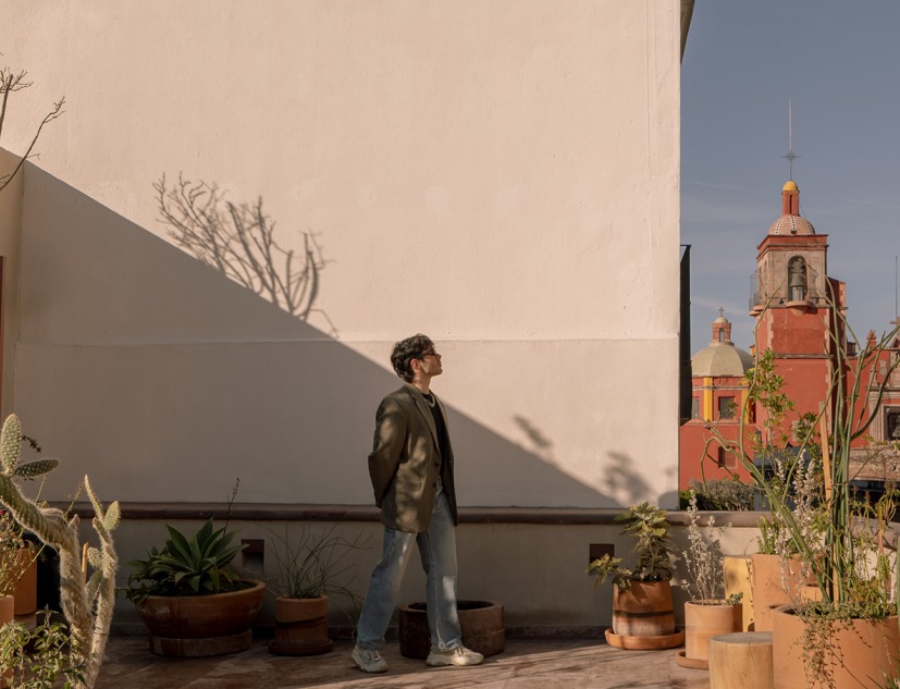 LGBTQ+ Community Center “Casa de Rubén” by Intersticial Arquitectura. Photograph by Ariadna Polo