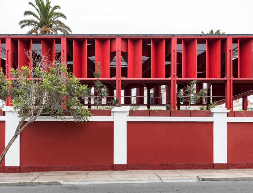 “Espacio Libertad”, Alliance Française of Miraflores by K+M. Photograph by Renzo Rebagliati
