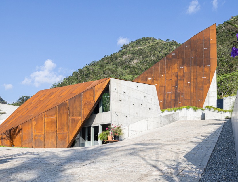 Centro de Arte Paul Chiang por Behet Bondzio Lin Architekten. Fotografía por YuChen Chao Photography