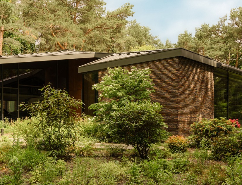 La Casa de los Viajeros por Wojciech Kotecki y Katarzyna Mach. Fotografía por Nate Cook