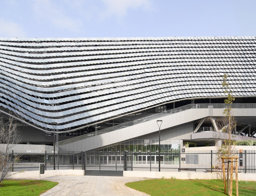 Roig Arena by HOK and ERRE. Photograph by Hufton + Crow   Roig Arena by HOK and ERRE. Photograph by Hufton + Crow