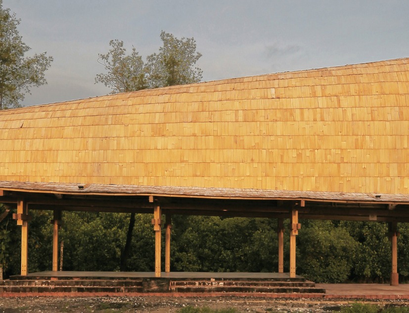 The Bale Bio pavilion by Cave Urban/Bauhaus Earth. Photograph by Iwan Sastrawan