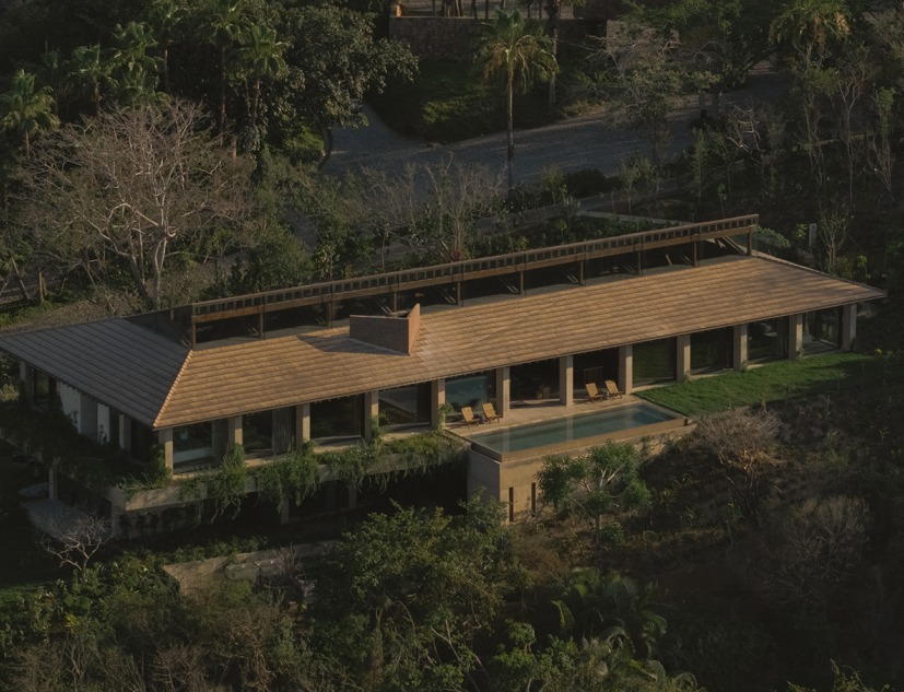 Casa Kupuri por Central de Arquitectura + Módica Ledezma. Fotografía por Zaickz Moz