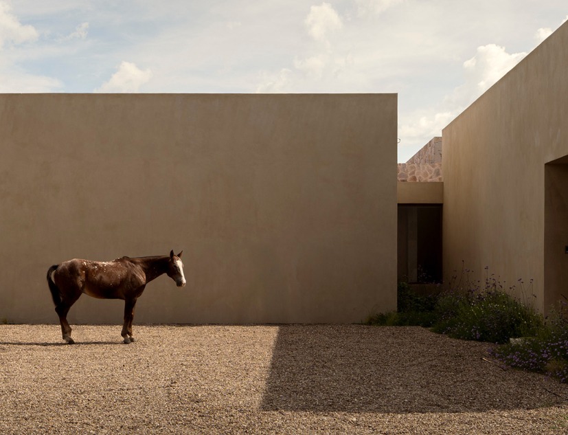 "Casa San Francisco" by Jorge Garibay Architects. Photograph by Cesar Belio