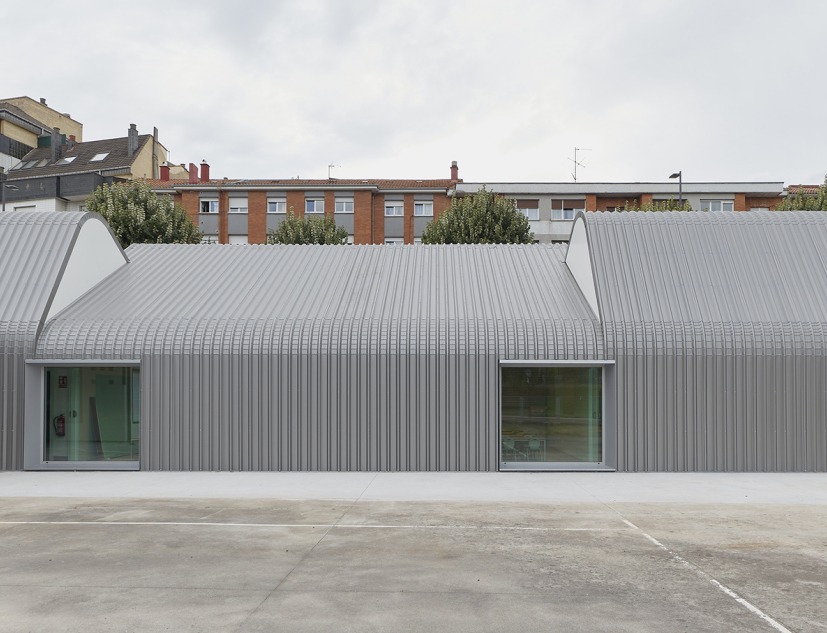 Ventanielles Children's Dining Hall by Rogelio Ruiz + Macario G. Astorga. Photograph by Marcos Morilla