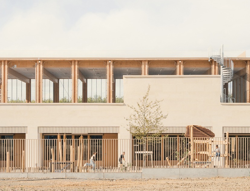 Simone Veil School Complex by Le Penhuel et Associés. Photograph by Vladimir de Mollerat du Jeu