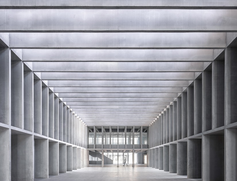 Tourism Faculty by Vaillo +Architects. Photograph by Rubén Pérez Bescós