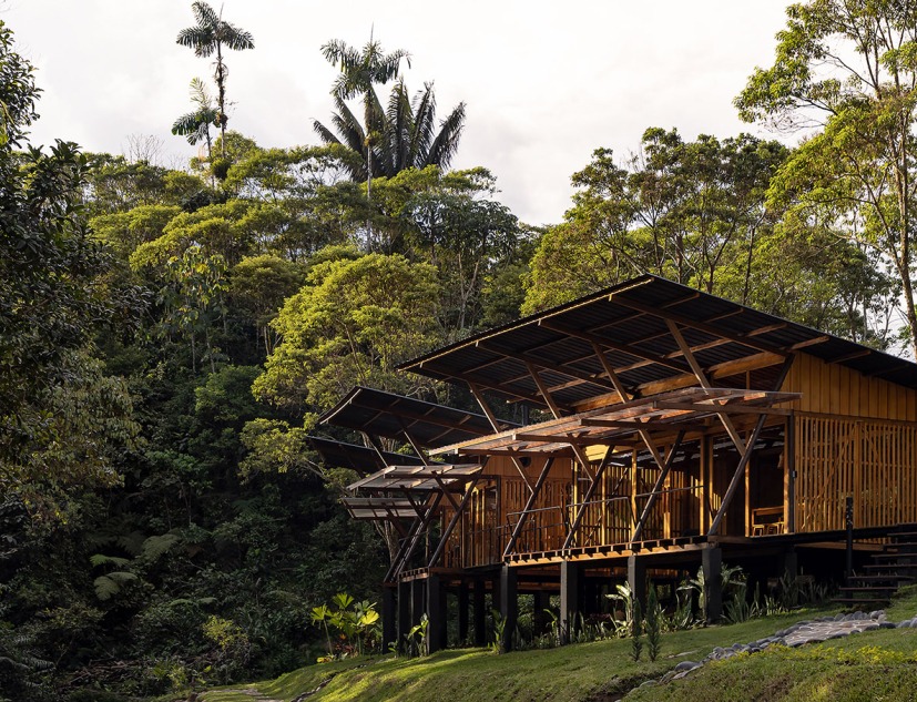 "Hoguera de Madera" by Mestizo Estudio Arquitectura. Photograph by JAG Studio