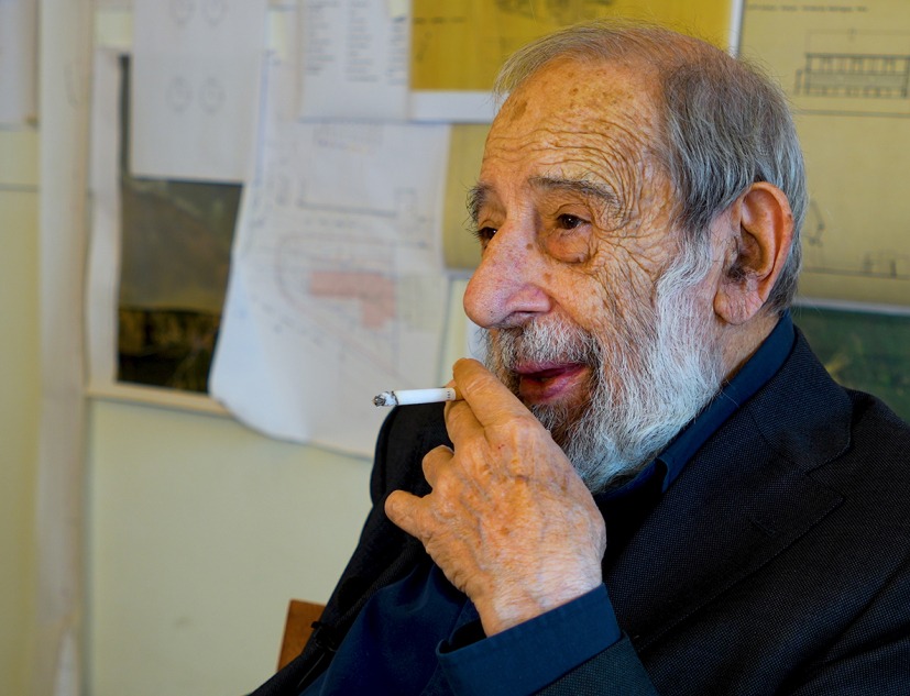 Documentary "The First Siza" by Sara Nunes. Image courtesy of Building Pictures