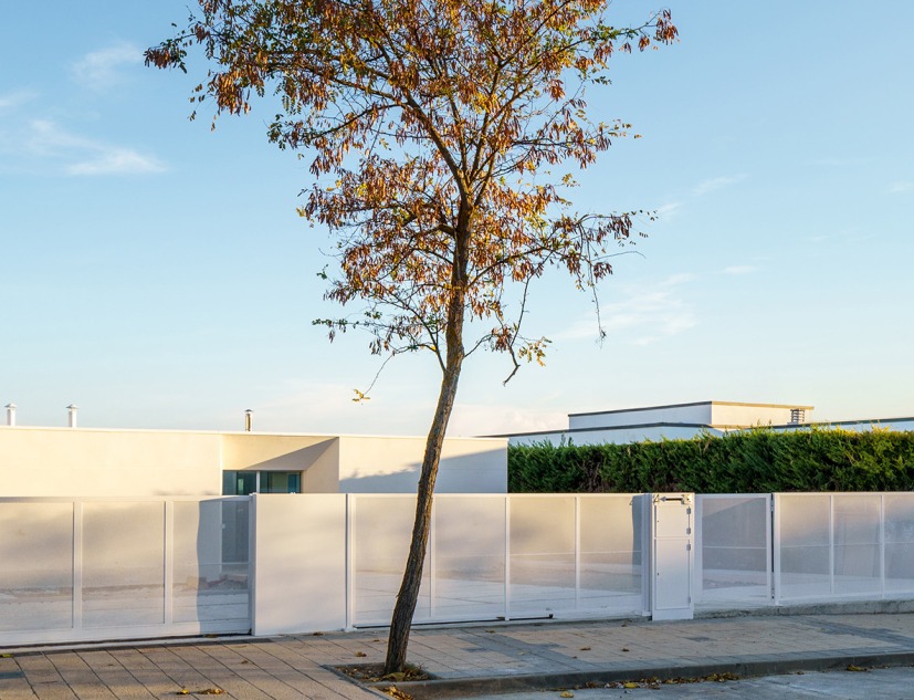 C4 Minimal House by Cobo - Donoso arquitectos. Photograph by David Spence