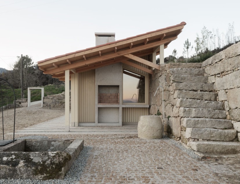Multipurpose Social Center by Gómez Magide + Dipre Mazza + Díaz González. Photograph by Luis Díaz Díaz