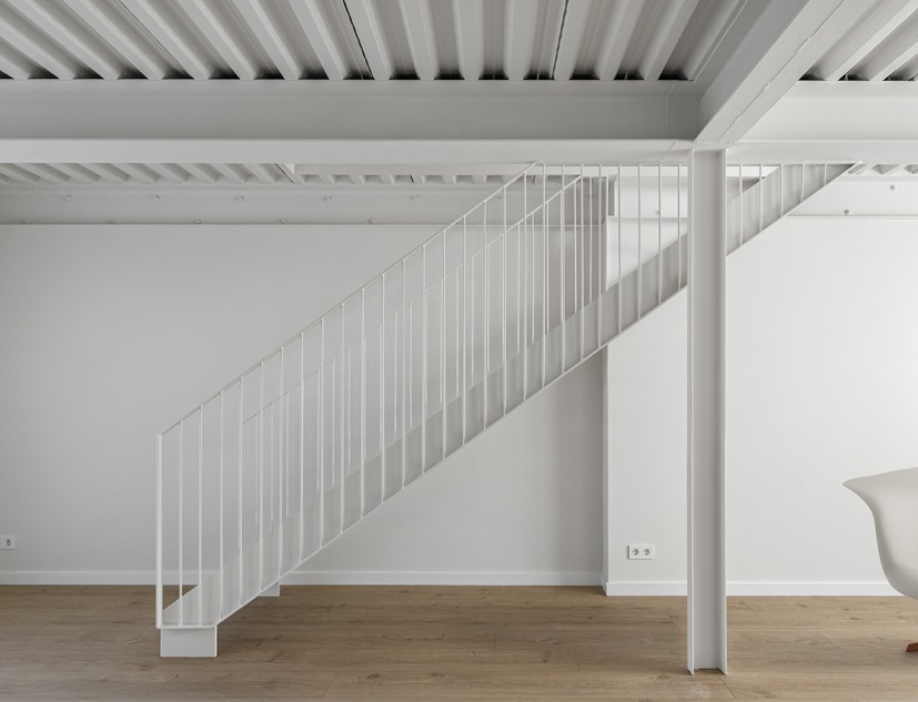 "Planas i Casals – Triomf" by Sau Taller d'Arquitectura. Photograph by Andrés Flajszer