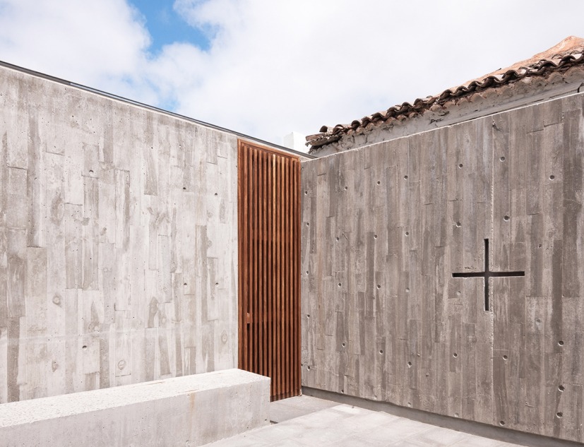 Iglesia de San Miguel Arcángel de Geneto por Alejandro Beautell. Fotografía por Flavio Dorta 