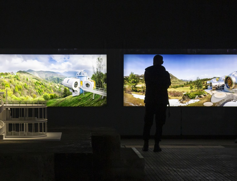 Exhibition "The Revolt and the Snow" by Dionisio González. Photograph by De la Puente fotoespacio. Courtesy of LEV Festival