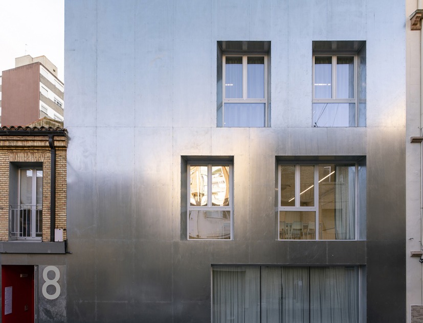 Stanbrook Training Centre Expansion by Grávalosdimonte Arquitectos. Photograph by Alex Sahún, Alberto Casas