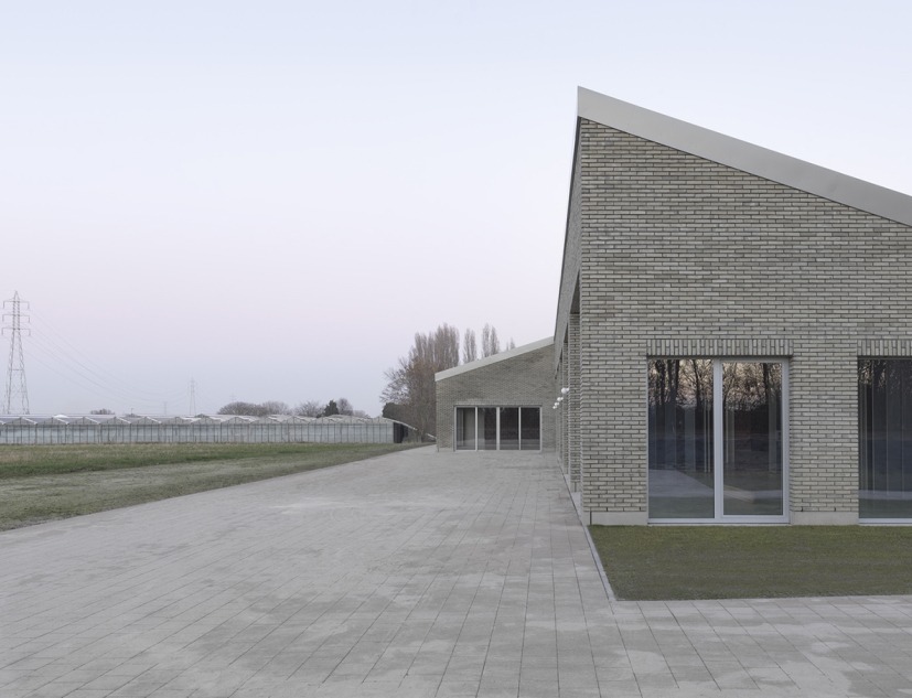 Pegode por ENOF Architectuur. Fotografía por Franziska Krieck
