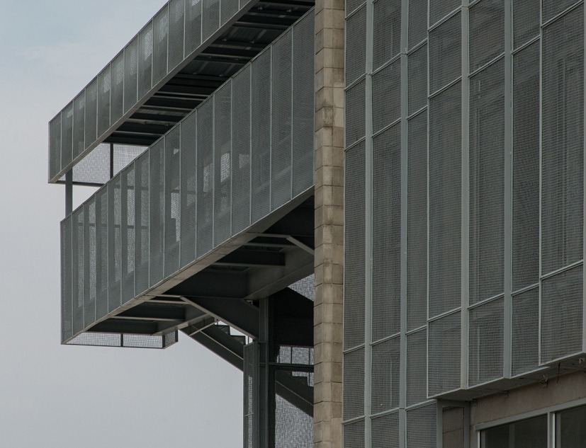 Instalaciones Industriales LPP por PHTAA. Fotografía por Kukkong Thirathomrongkiat