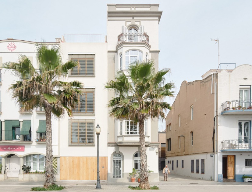 PR21 House by Alventosa Morell + Pàmies Arquitectura. Photograph by José Hevia