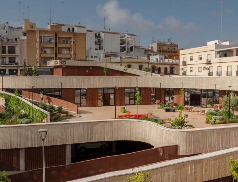 Casa de la juventud por DUNAR arquitectos + Felipe Retuerto. Fotografía por RN Fotógrafos 
