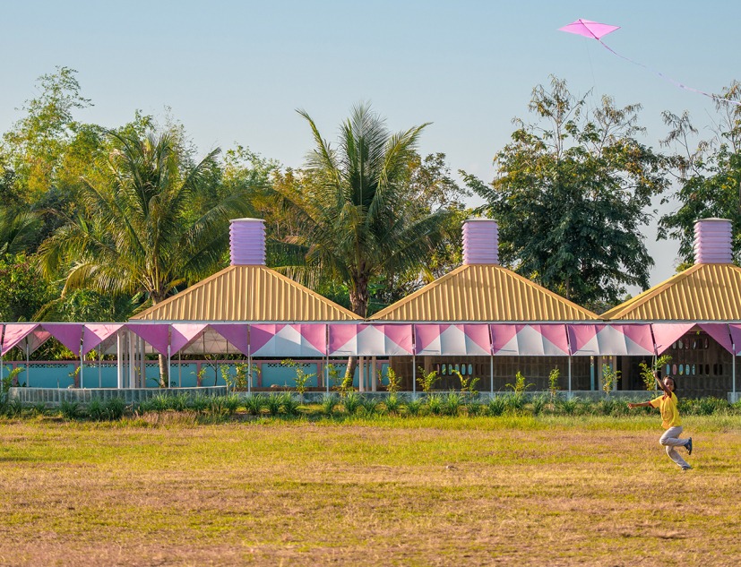 Bang Nong Saeng Kindergarten by Sarquella Torres Architects. Photograph by Beer Singnoi