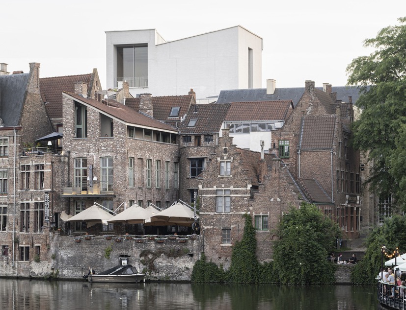 El Design Museum Gent por Carmody Groarke y ATAMA. Fotografía por Michiel De Cleene