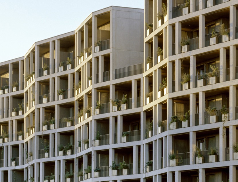 «La Métropolitaine» ganador del premio de nueva construcción de la Segunda Edición del Premio Europeo de Vivienda Colectiva. Fotografía por Maxime Delvaux