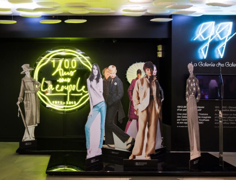 Centennial catwalk, inspired by 100 years of fashion. Copyright: Thibaut Voisin, 2012