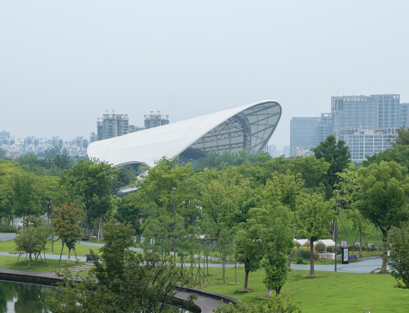 Field Hockey Stadium by Archi-Tectonics. Photograph by SFAP Shanghai