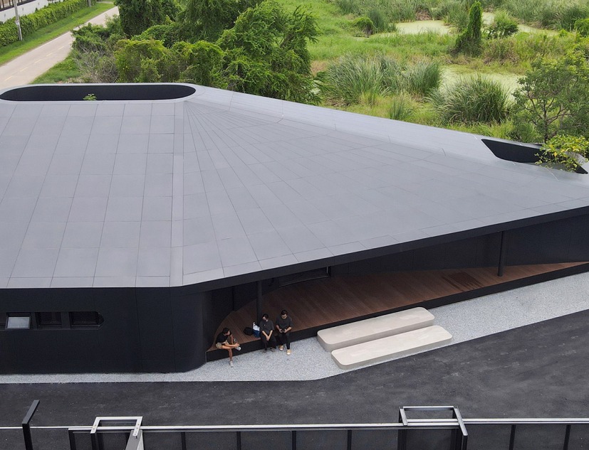 Sevenlakes Office by ASWA. Photograph by Phuttipan Aswakool / ASWA