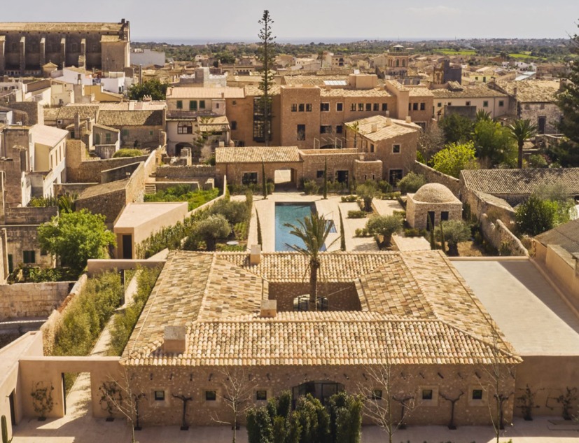 Can Ferrereta Hotel by Sergi Bastidas. Image courtesy of Premio Rafael Manzano 2021