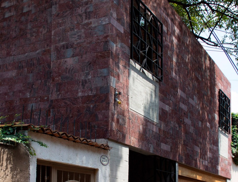 Casa de los Fresnos por Iván Hernández. Fotografía © Angélica Ibarra. Cortesía de Ludens