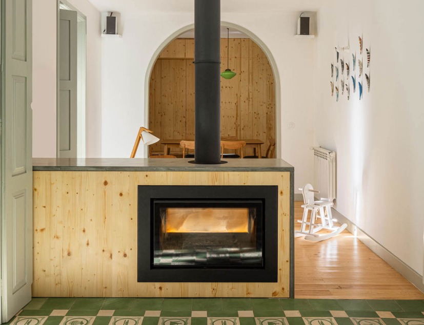 House in Bencanta by Filipe Pina. Photography by Ivo Tavares Studio