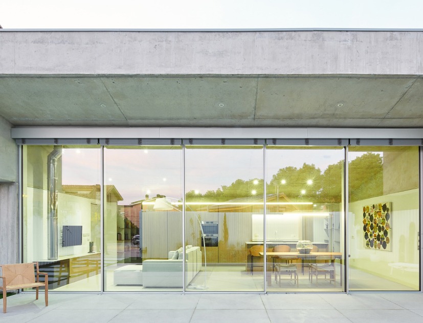 Casa Ópera por DANA Arquitectos. Fotografía por Iñaki Bergera