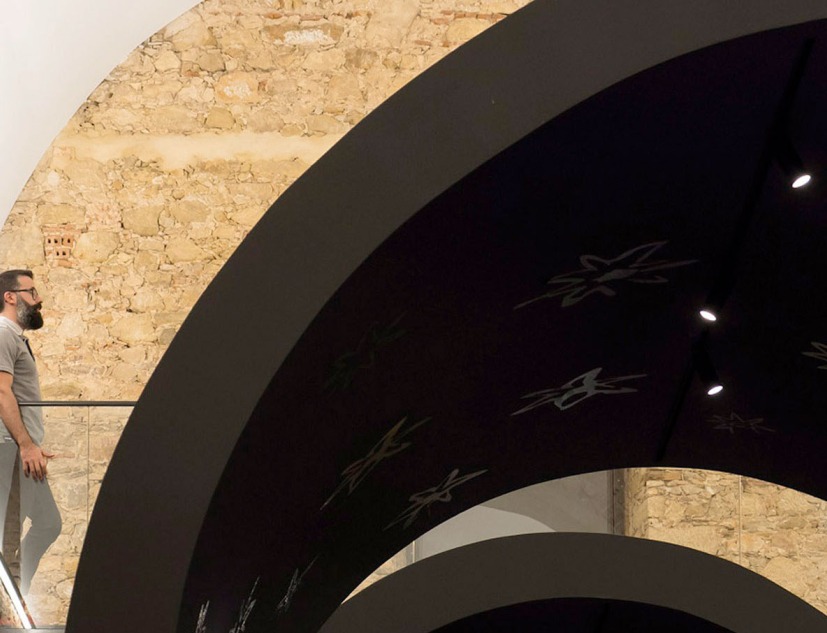 Una instalación para conmemorar el aniversario de Damião de Gois, filósofo portugués, por Spaceworkers. Fotografía © Fernando Guerra | FG+SG