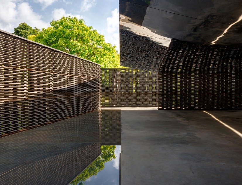 Pabellón de la Serpentine 2018, proyectado por Frida Escobedo, Serpentine Gallery, Londres (15 Junio – 7 Octubre 2018). Frida Escobedo, Taller de Arquitectura. Fotografía por 2018 Rafael Gamo